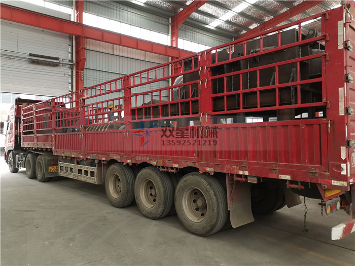 金屬破碎機廠家1300型設備發(fā)貨現(xiàn)場實拍