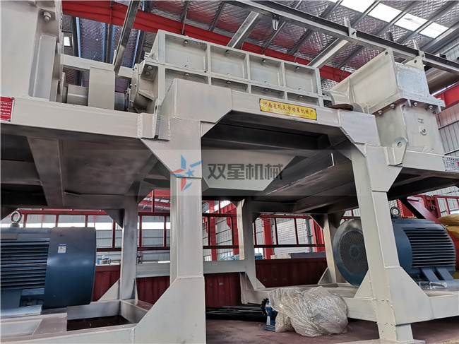 金屬撕碎機(jī)