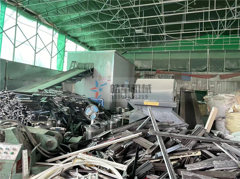 分析購(gòu)買鋁鐵破碎分離機(jī)生產(chǎn)線的加工利潤(rùn)怎么樣